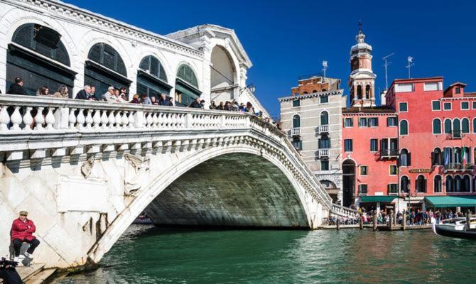 شقة Palazzo Malipiero البندقية المظهر الخارجي الصورة